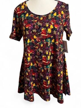 LuLaRoe Top Sz XXS PERFECT T Geometric Print Side Slit Short Sleeves Round Neck